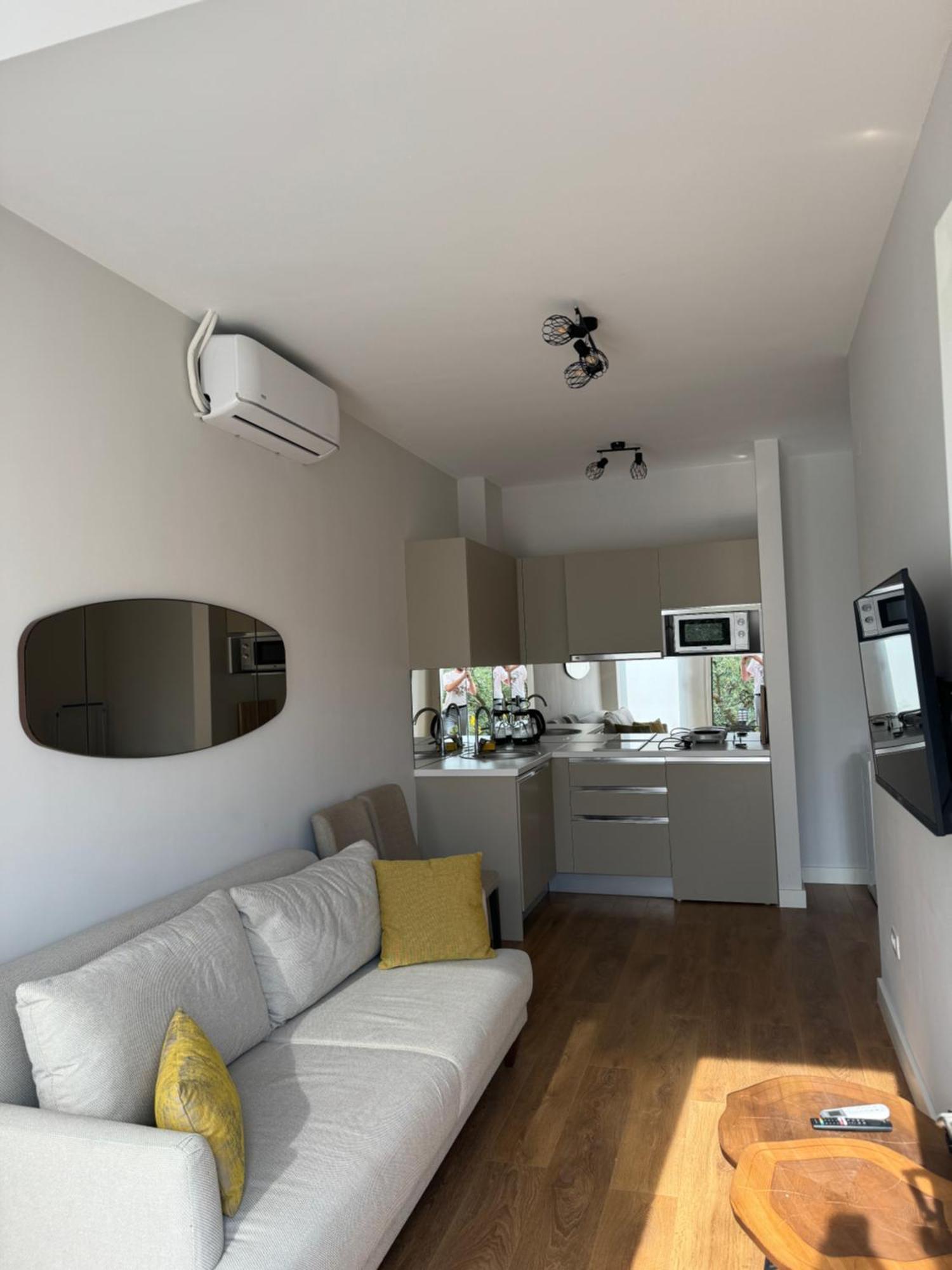 Casa Montenegro Royal Sun Airport 5 Min Tivat